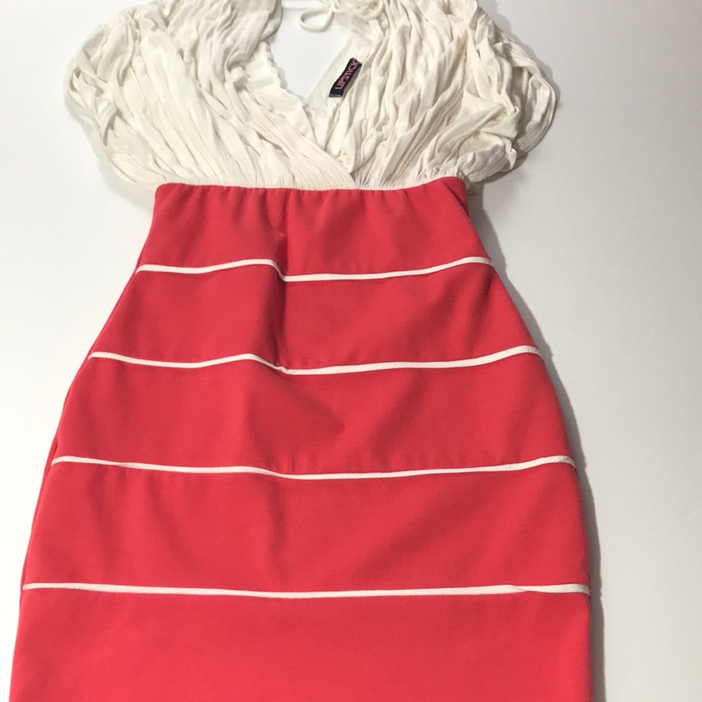 Gorgeous coral and white dress!
